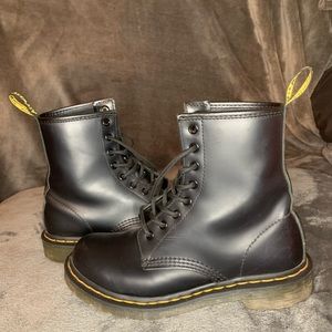 Dr.Marten Boots